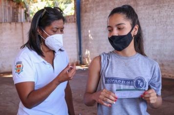 Foto - FLORÍNEA INICIA IMUNIZAÇÃO DE ADOLESCENTES DE 15 A 17 ANOS SEM COMORBIDADES NESTA TERÇA-FEIRA