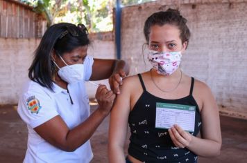 Foto - FLORÍNEA INICIA IMUNIZAÇÃO DE ADOLESCENTES DE 15 A 17 ANOS SEM COMORBIDADES NESTA TERÇA-FEIRA