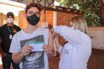 Foto - FLORÍNEA INICIA IMUNIZAÇÃO DE ADOLESCENTES DE 15 A 17 ANOS SEM COMORBIDADES NESTA TERÇA-FEIRA