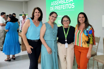 Florínea marcou presença na Assembleia Geral Extraordinária de Prefeitos do CIVAP