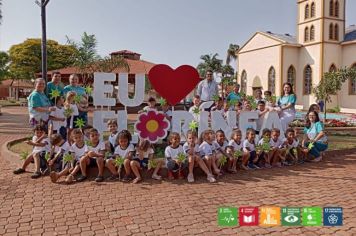 ESCOLA PADRE DANILO CAPPELLETTO FAZ HOMENAGEM AO SR. ROZIMBO DO NASCIMENTO