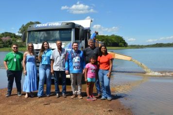 CTG BRASIL SOLTA 150 MIL ALEVINOS EM AÇÃO AMBIENTAL EM FLORÍNEA