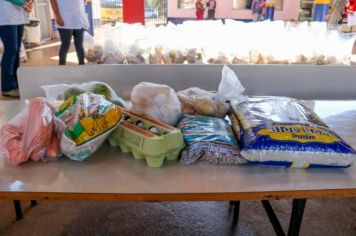 PREFEITURA REALIZA A ENTREGA DE KIT MERENDA AOS ALUNOS DA REDE MUNICIPAL E ESTADUAL