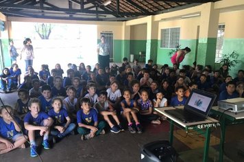 SECRETARIA DE SAÚDE REALIZA ATIVIDADE NAS ESCOLAS SOBRE A HIGIENE BUCAL