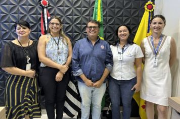 PREFEITO DUDA E PRIMEIRA DAMA ROSE RECEBEM A VISITA DA EQUIPE DA DRADS MARÍLIA