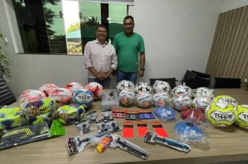 PREFEITURA DE FLORÍNEA ADQUIRE NOVOS MATERIAIS ESPORTIVOS