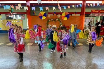 EDUCAÇÃO DE FLORÍNEA REALIZA FESTA JUNINA PARA ALUNOS