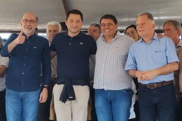 PREFEITO DUDA PARTICIPA DE INAUGURAÇÃO EM QUATÁ