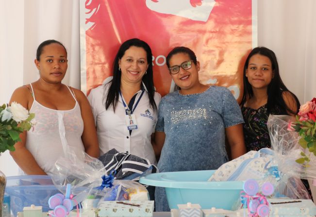 PROJETO SER MÃE REALIZA ENTREGA DE KITS PARA GESTANTES DE FLORÍNEA