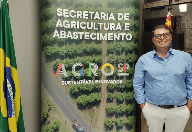 PREFEITO DUDA ASSINA CONVÊNIO DO PROGRAMA ROTAS RURAIS/MELHOR CAMINHO