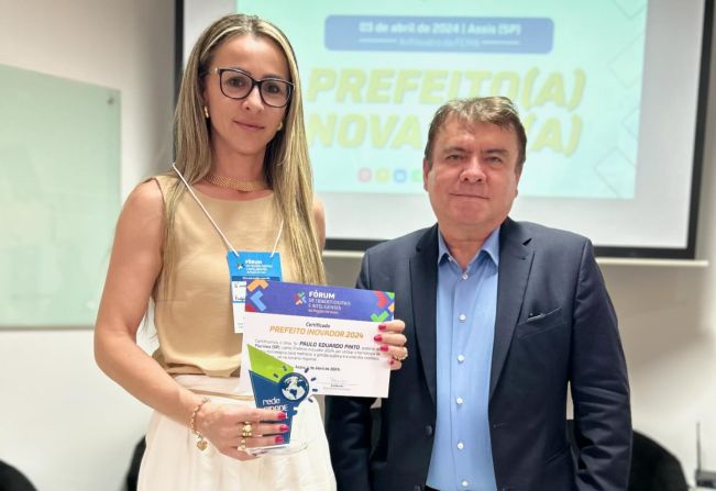 FLORÍNEA RECEBE CERTIFICADO DE PREFEITO INOVADOR 2024