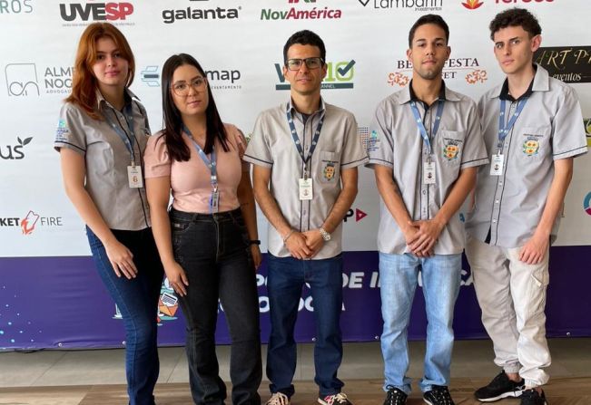 FLORÍNEA PARTICIPA DO 1º SIMPÓSIO DE INOVAÇÃO E TECNOLOGIA