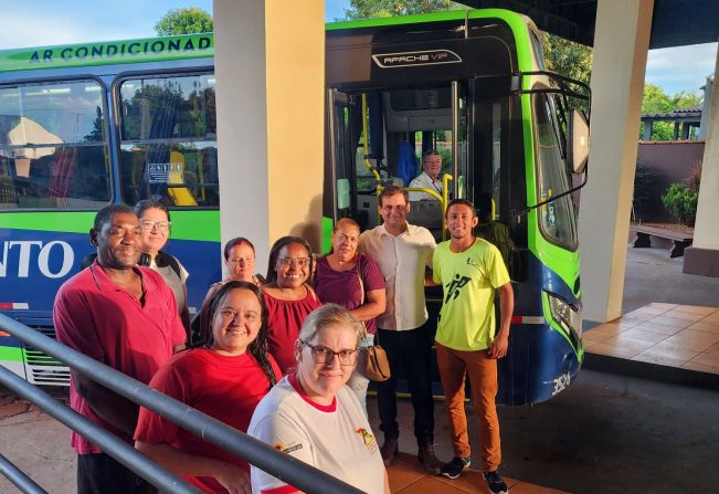 Trabalho, responsabilidade e respeito por quem faz Florínea acontecer.