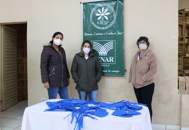 FLORÍNEA REALIZA PARCERIA COM O SENAR E SINDICATO RURAL DE ASSIS PARA CONFECÇÃO DE MÁSCARAS