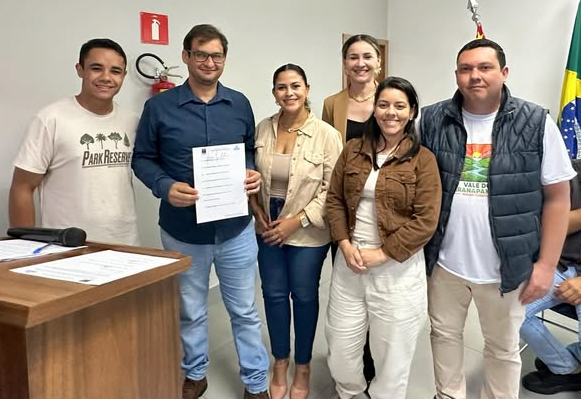 PREFEITO SÉRGIO QUEJO PARTICIPA DO LANÇAMENTO DA REGIÃO TURÍSTICA VALE DO PARANAPANEMA EM ASSIS.