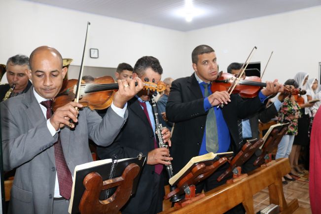 PREFEITO DUDA PARTICIPA DE INAUGURAÇÃO DA CASA DE ORAÇÃO