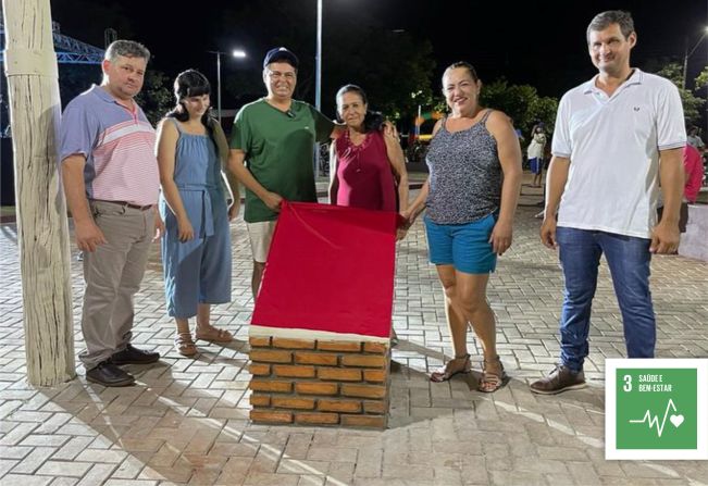 FLORÍNEA INAUGURA PRAÇA DO JARDIM BELA VISTA EM UMA GRANDE FESTA.