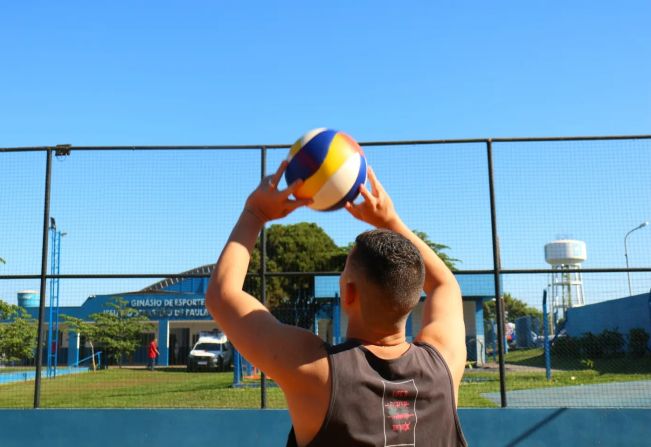 TORNEIO MUNICIPAL DE VÔLEI EM FLORÍNEA!