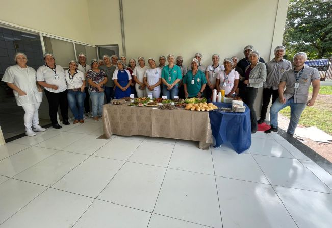 PREFEITURA REALIZA DEGUSTAÇÃO DE ALIMENTOS JUNTO AO CAE E REPRESENTANTES DA PREFEITURA