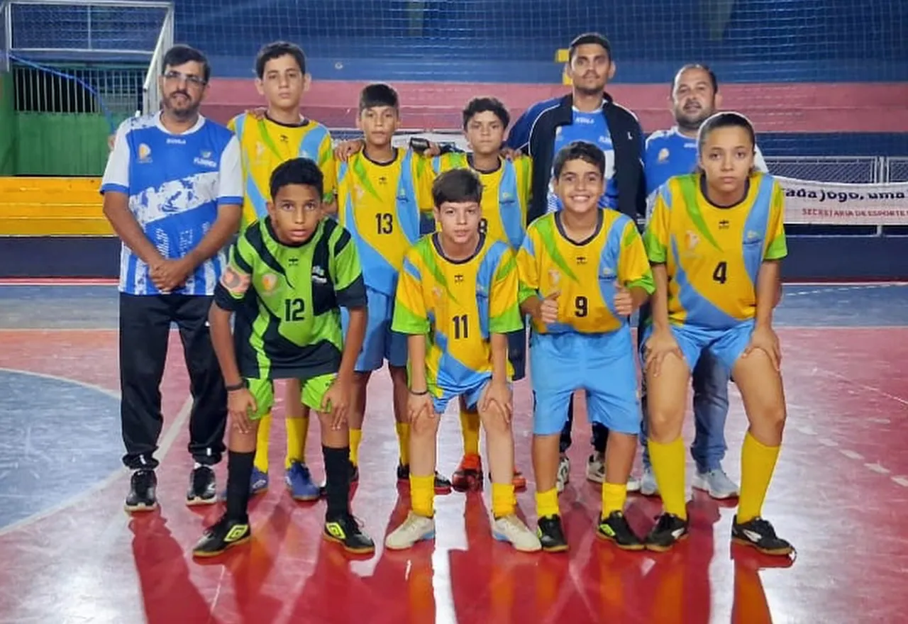 A Copa de Futsal Infantil começou com tudo e nossos pequenos atletas de Florínea estão dando show em quadra!
