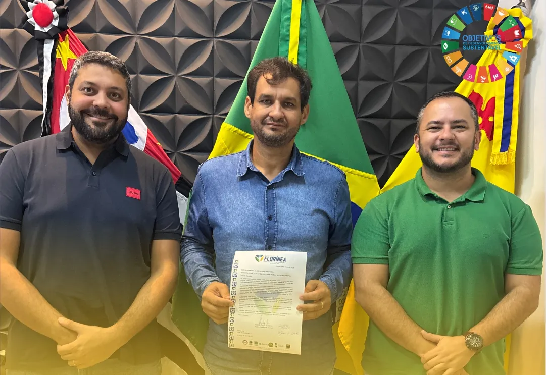 VISITA GABINETE DE FLORÍNEA