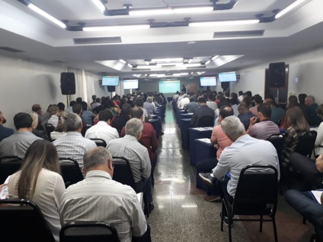 PREFEITURA REALIZA CAPACITAÇÃO DE SERVIDORES DA ÁREA ADMINISTRATIVA