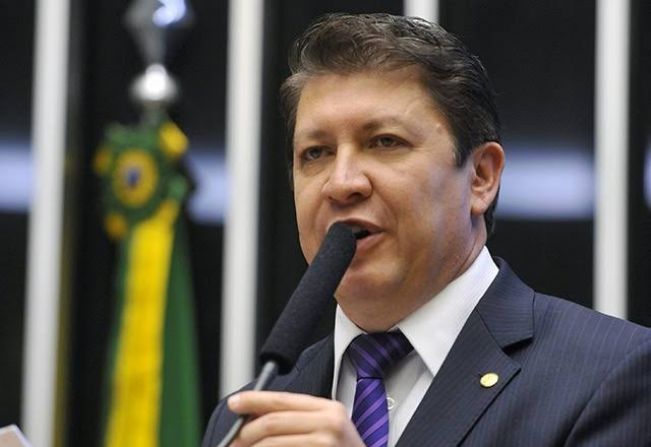 FLORÍNEA CONQUISTA 100 MIL PARA SAÚDE DO DEPUTADO FEDERAL JEFERSON CAMPOS