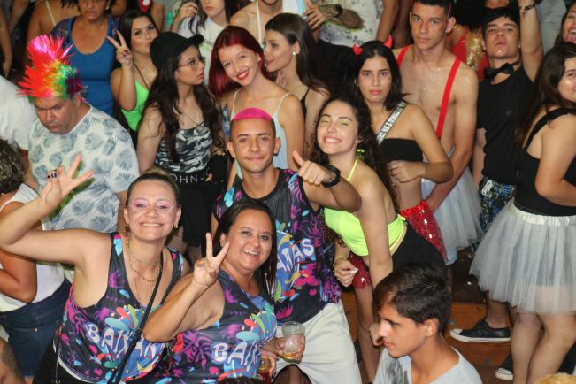 CARNAVAL EM FLORÍNEA TEM RECORDE DE PÚBLICO
