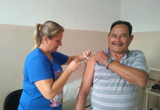 SECRETARIA MUNICIPAL DE SAÚDE REALIZA DIA D DA CAMPANHA DE VACINAÇÃO CONTRA A INFLUENZA