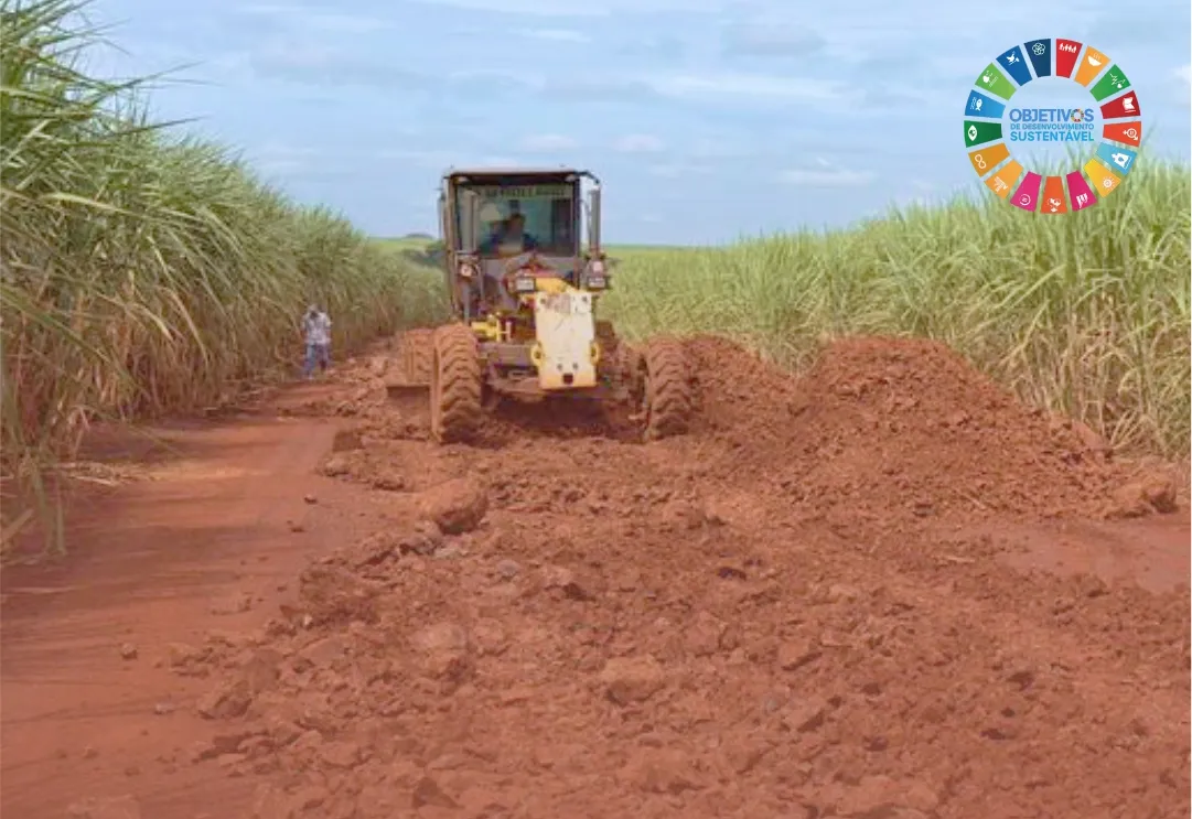 TRABALHO QUE NÃO PARA: Estradas rurais de Florínea recebem manutenção intensiva!