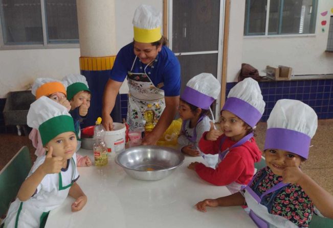 PREFEITURA INICIA PROJETO CULINARIA NA CRECHE ESCOLA PADRE DANILO CAPPELLETTO